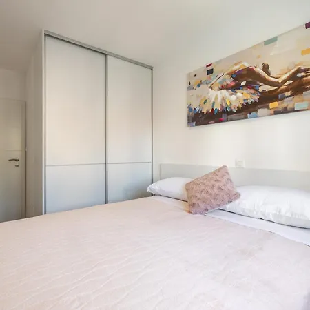 Apartamento Cosy Terrano -free Private Parking *