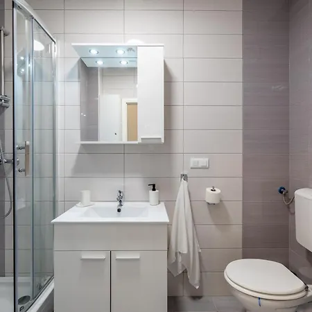 Apartamento Cosy Terrano -free Private Parking *