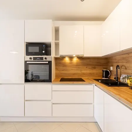 Cosy Terrano -free Private Parking Apartamento